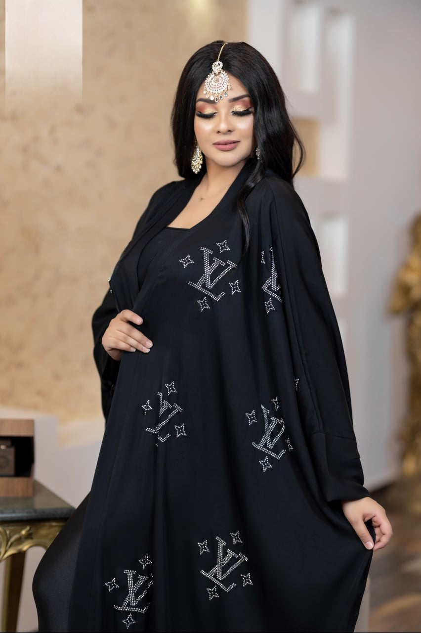 أناقة تخطف الأنظار